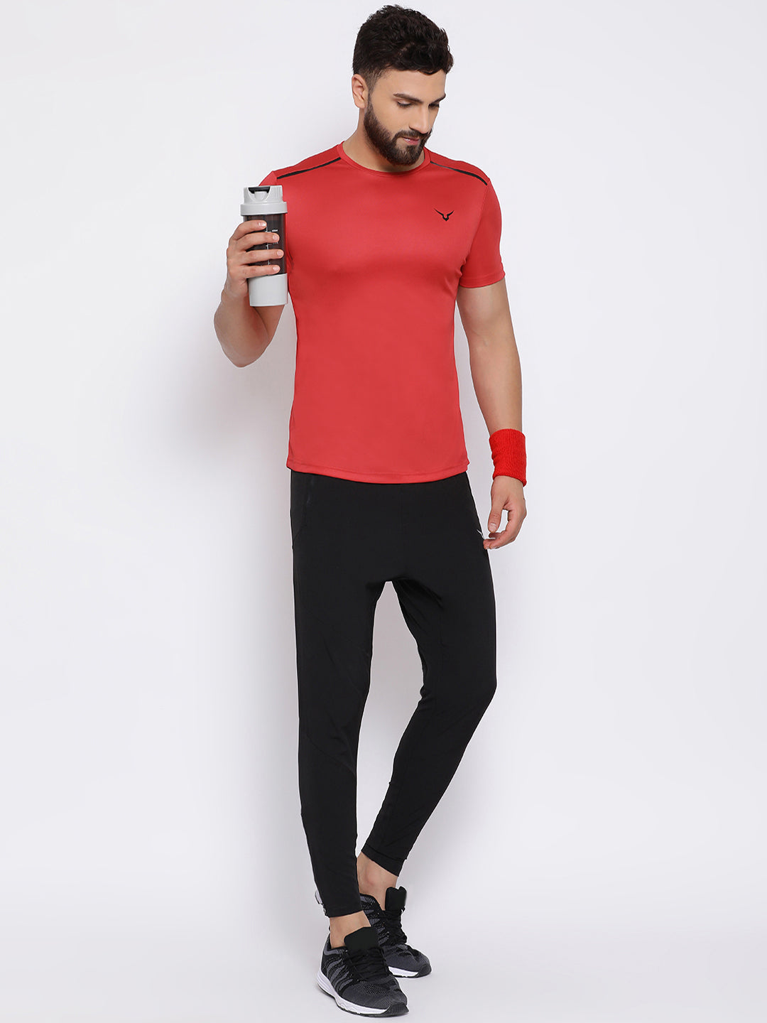 Invincible Men’s Scoop Flyweight Tee