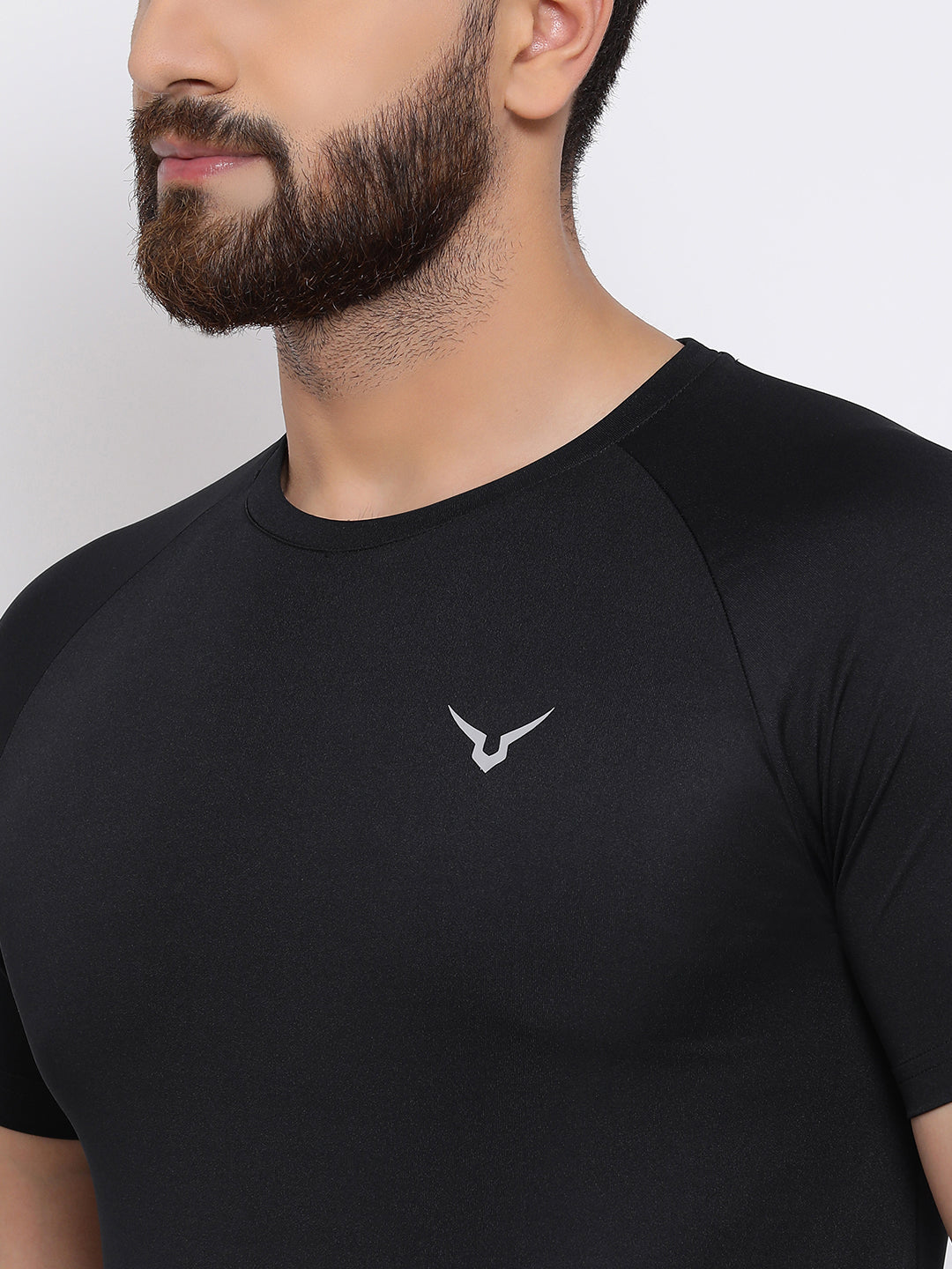 Invincible Men’s Scoop Round Neck Tee