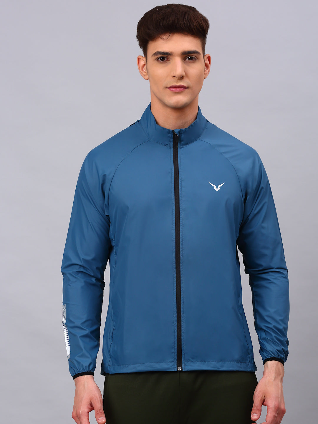 Invincible Men's Wind Runner Outdoor Jacket
