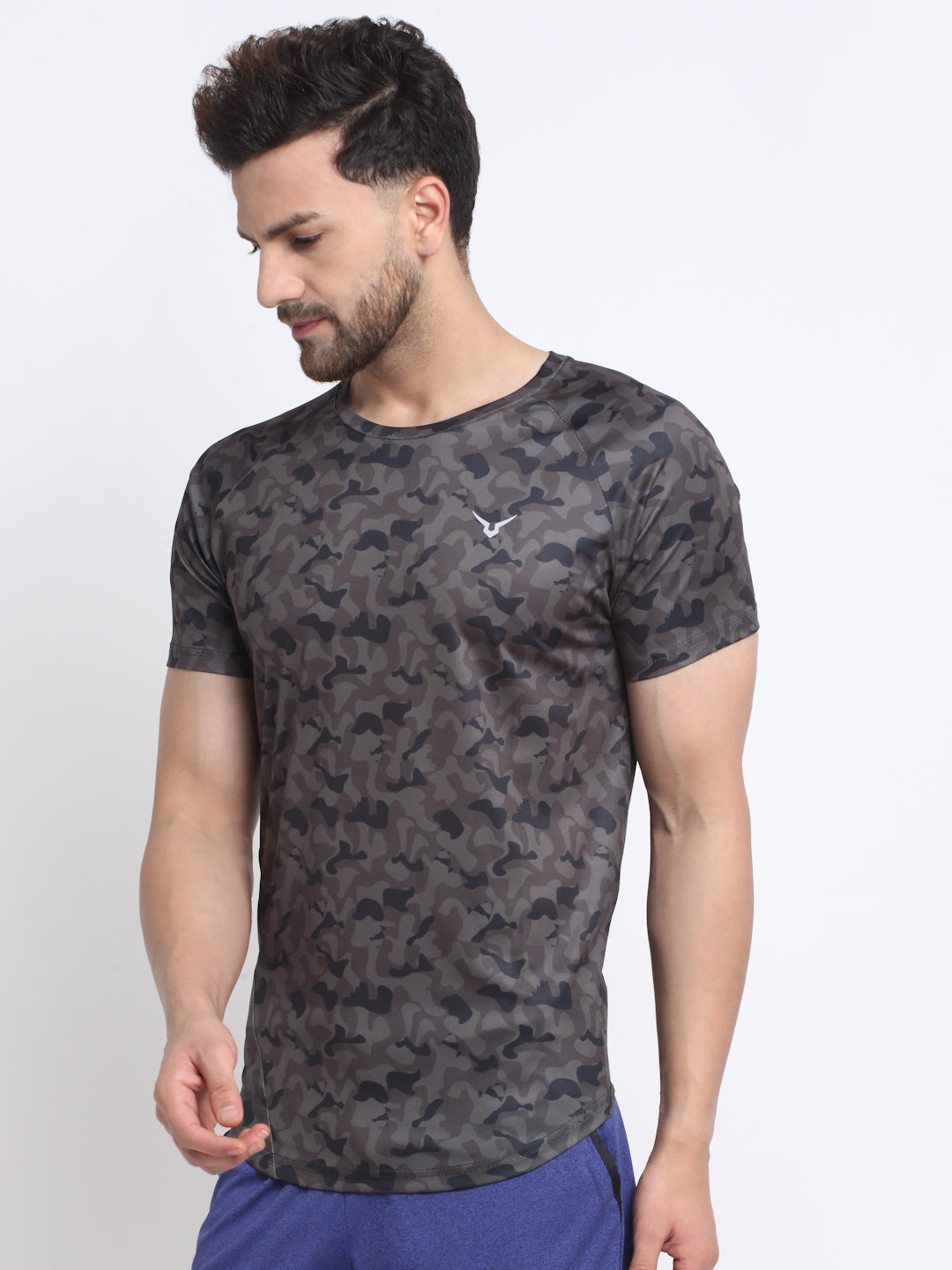 Invincible Men’s Scoop Round Neck Tee