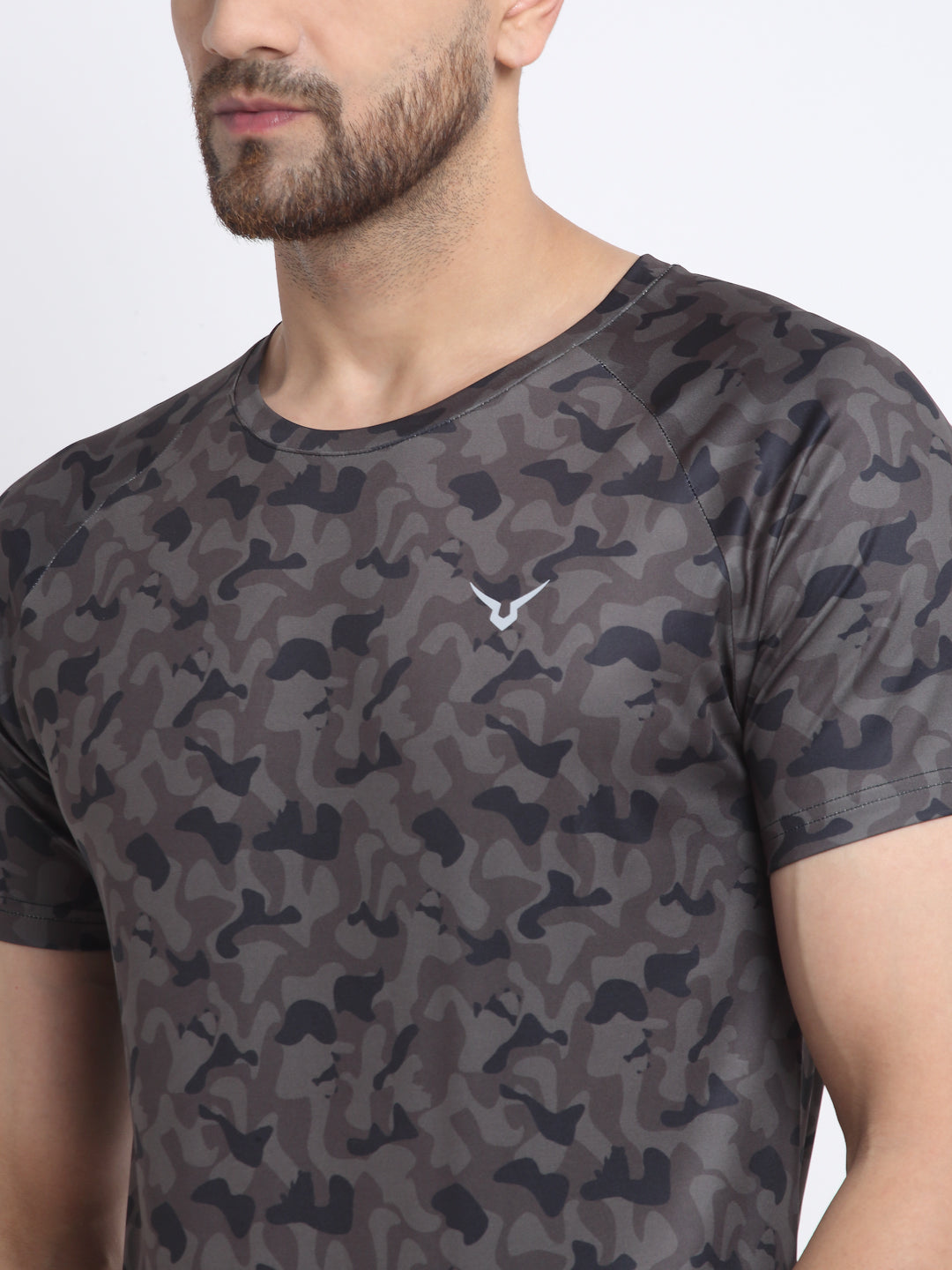 Invincible Men’s Scoop Round Neck Tee