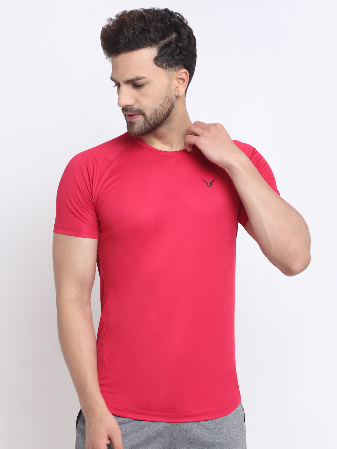 Invincible Men’s Scoop Round Neck Tee