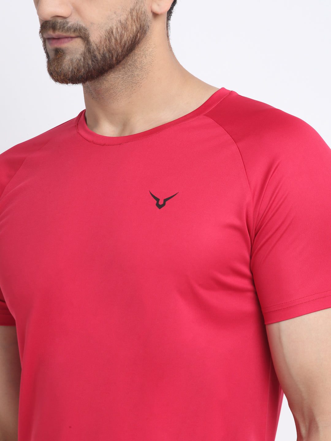 Invincible Men’s Scoop Round Neck Tee