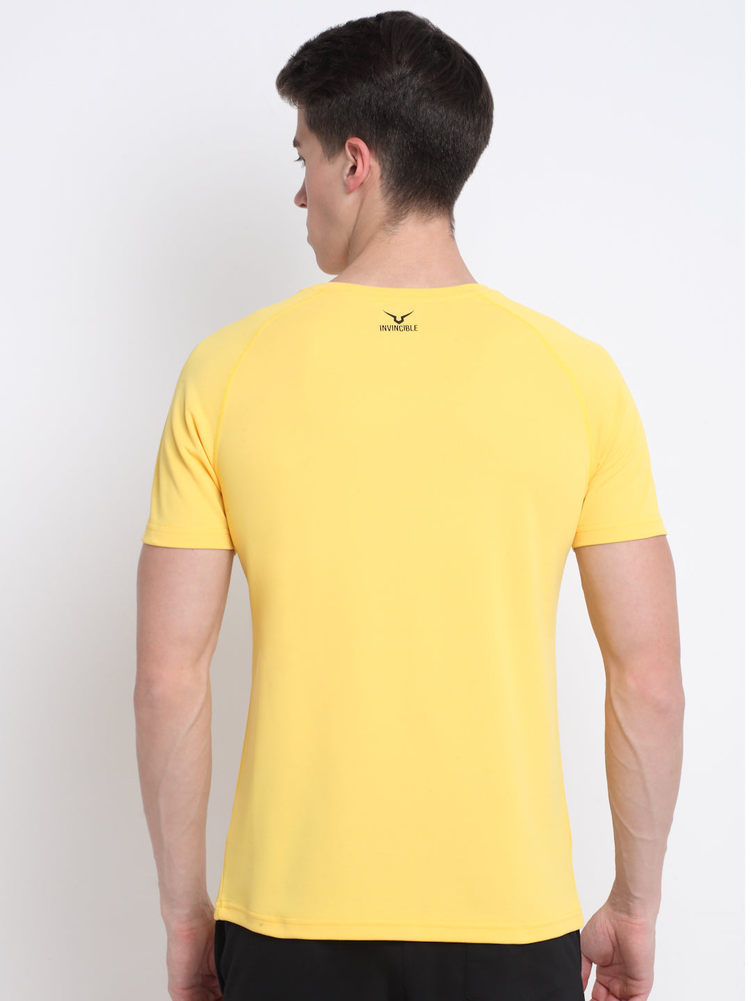 Invincible Men's Solid Training T-Shirt