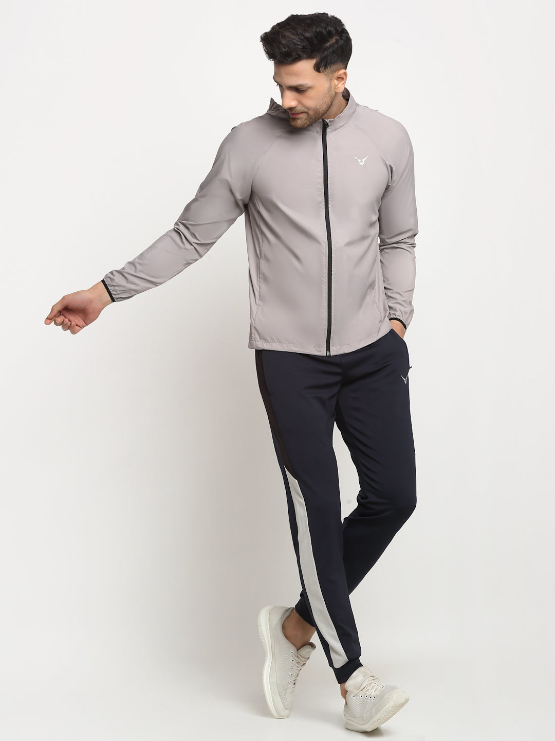 Invincible Men's Wind Runner Outdoor Jacket