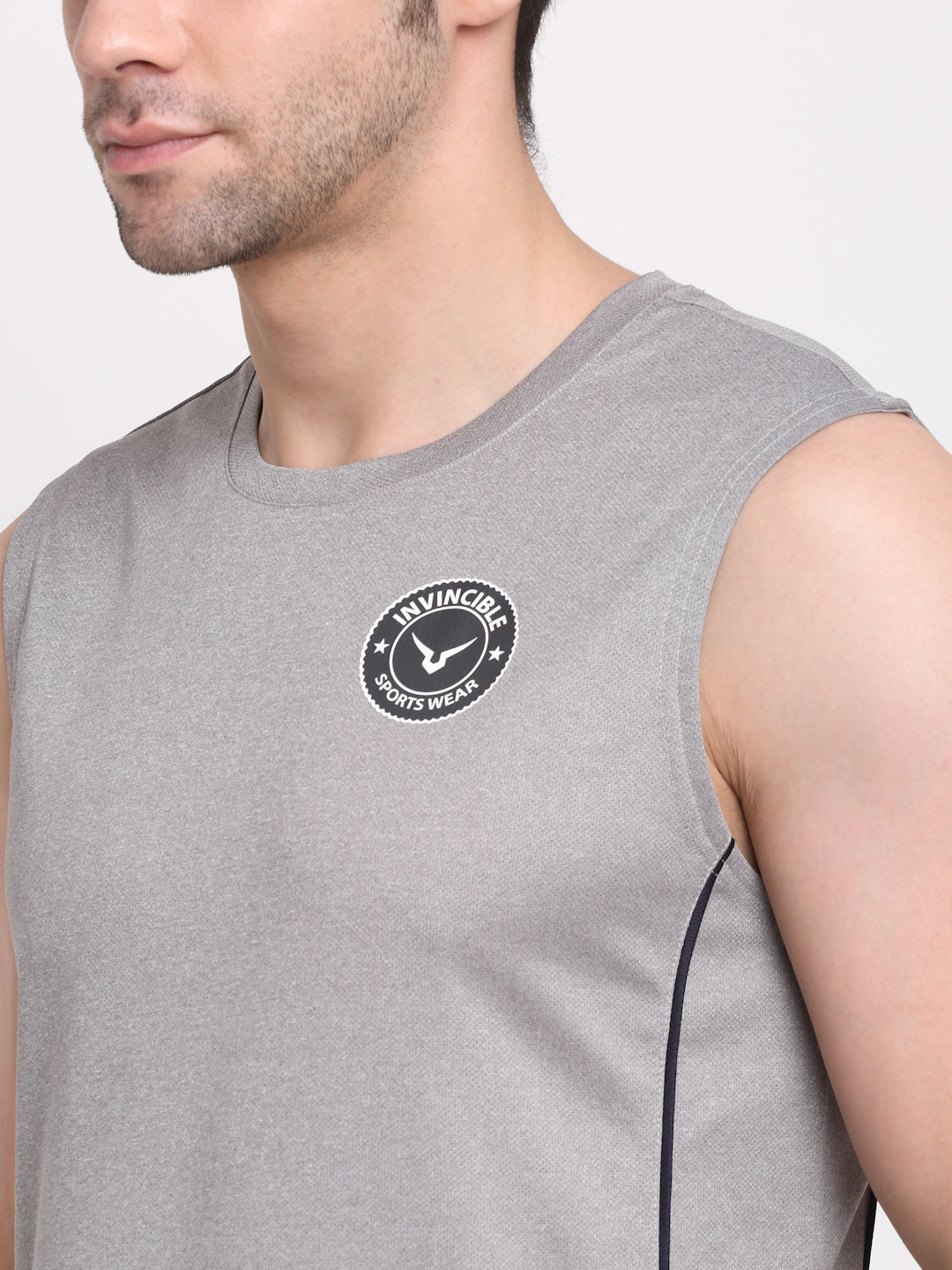 Invincible Men’s Melange Vest