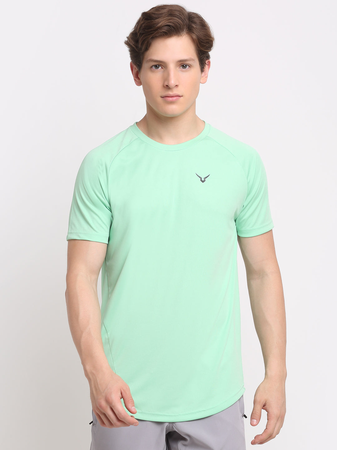 Invincible Men’s Scoop Round Neck Tee