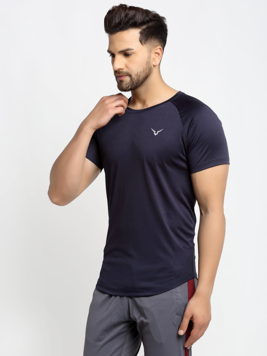 Invincible Men’s Scoop Round Neck Tee