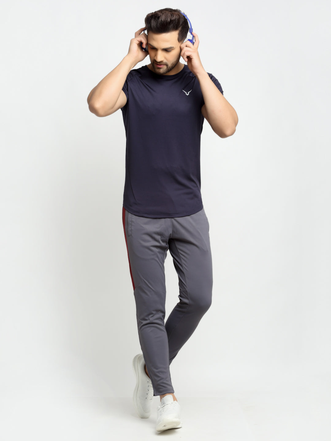 Invincible Men’s Scoop Round Neck Tee