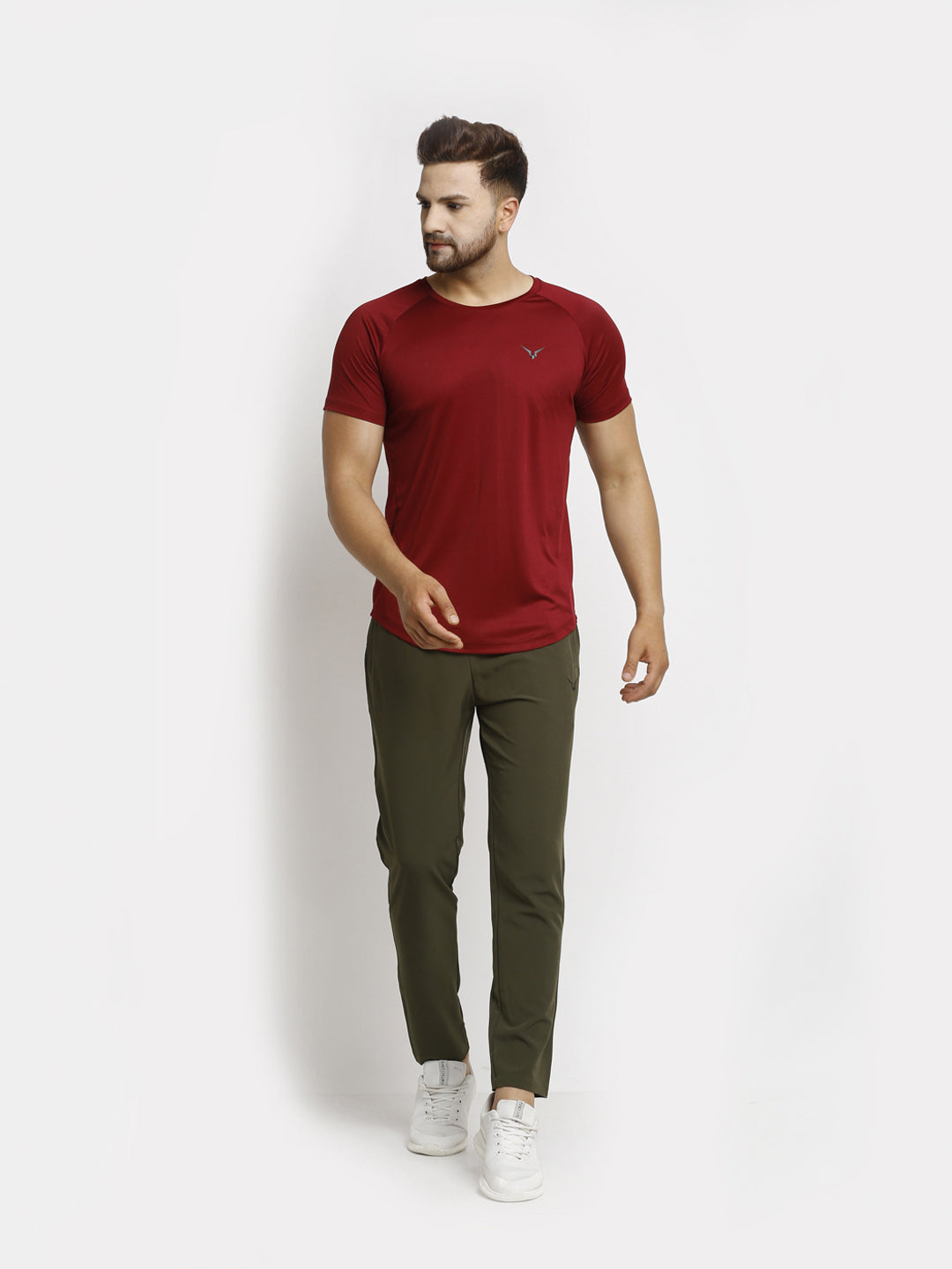 Invincible Men’s Scoop Round Neck Tee