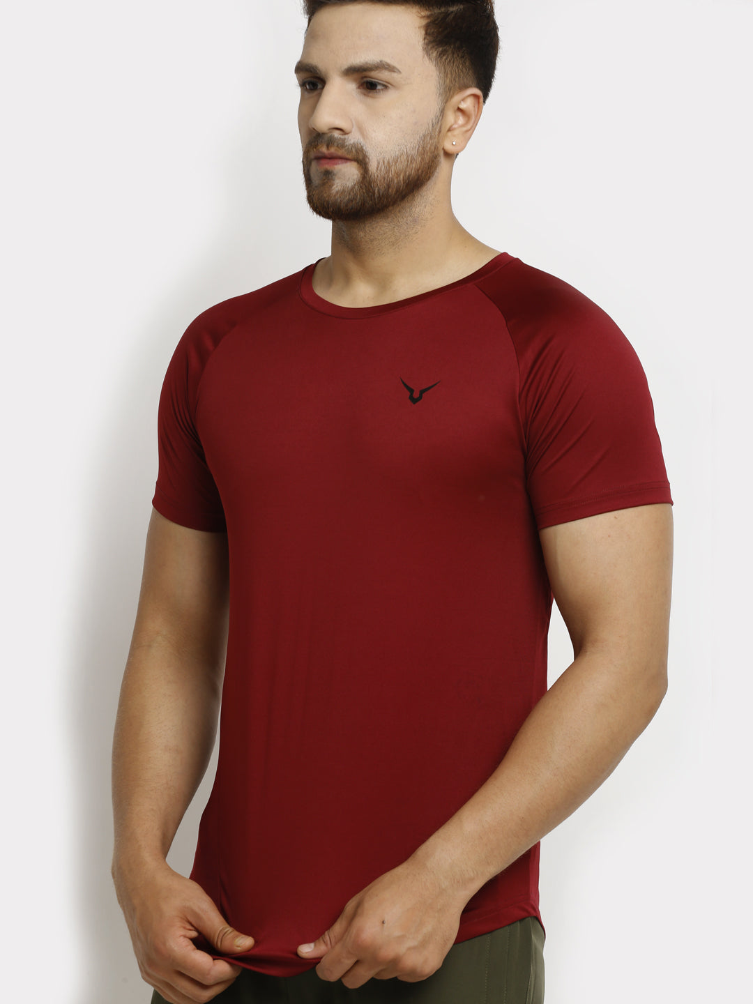 Invincible Men’s Scoop Round Neck Tee