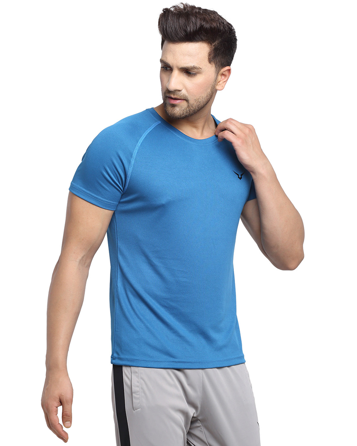 Invincible Men's Solid Training T-Shirt
