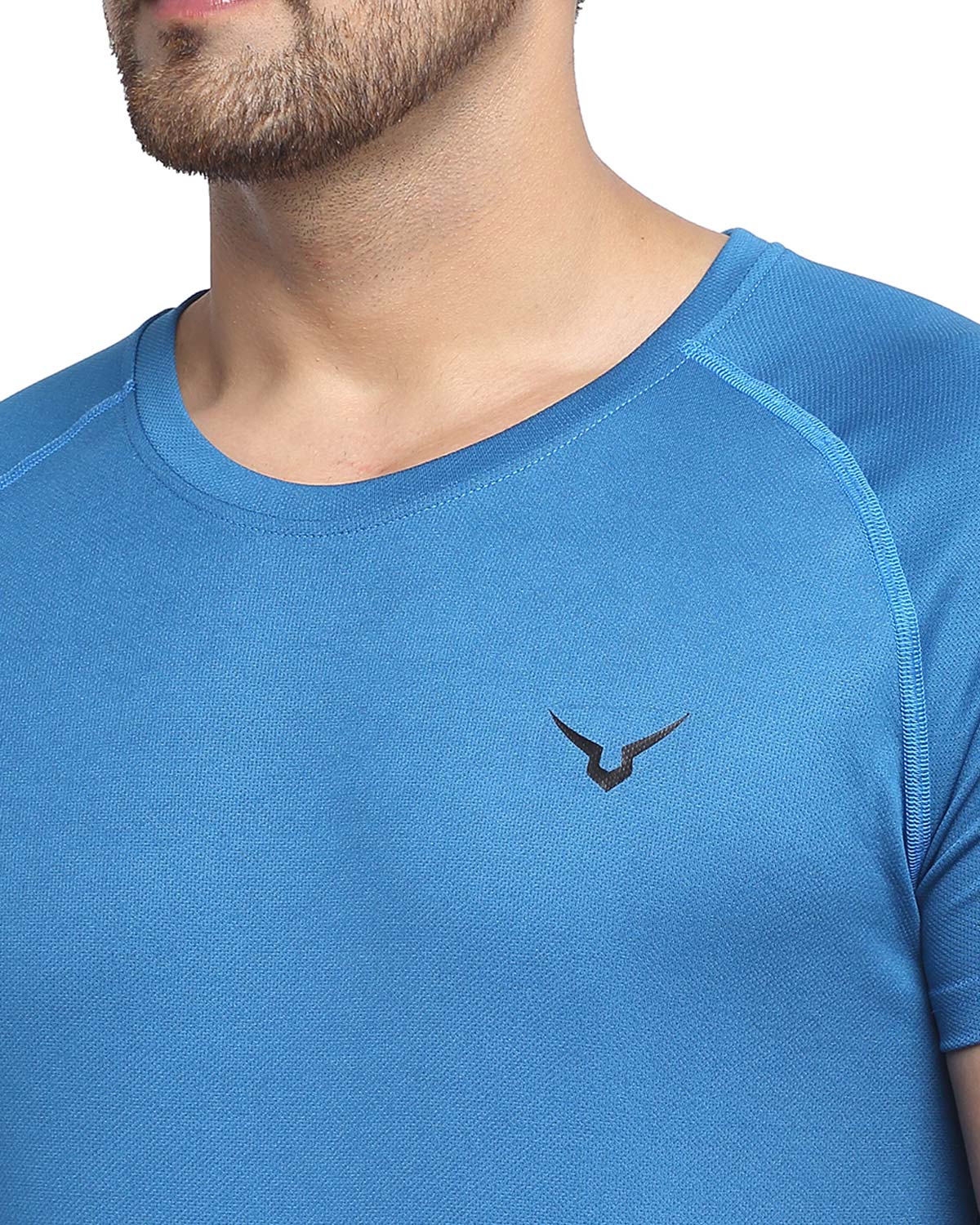 Invincible Men's Solid Training T-Shirt
